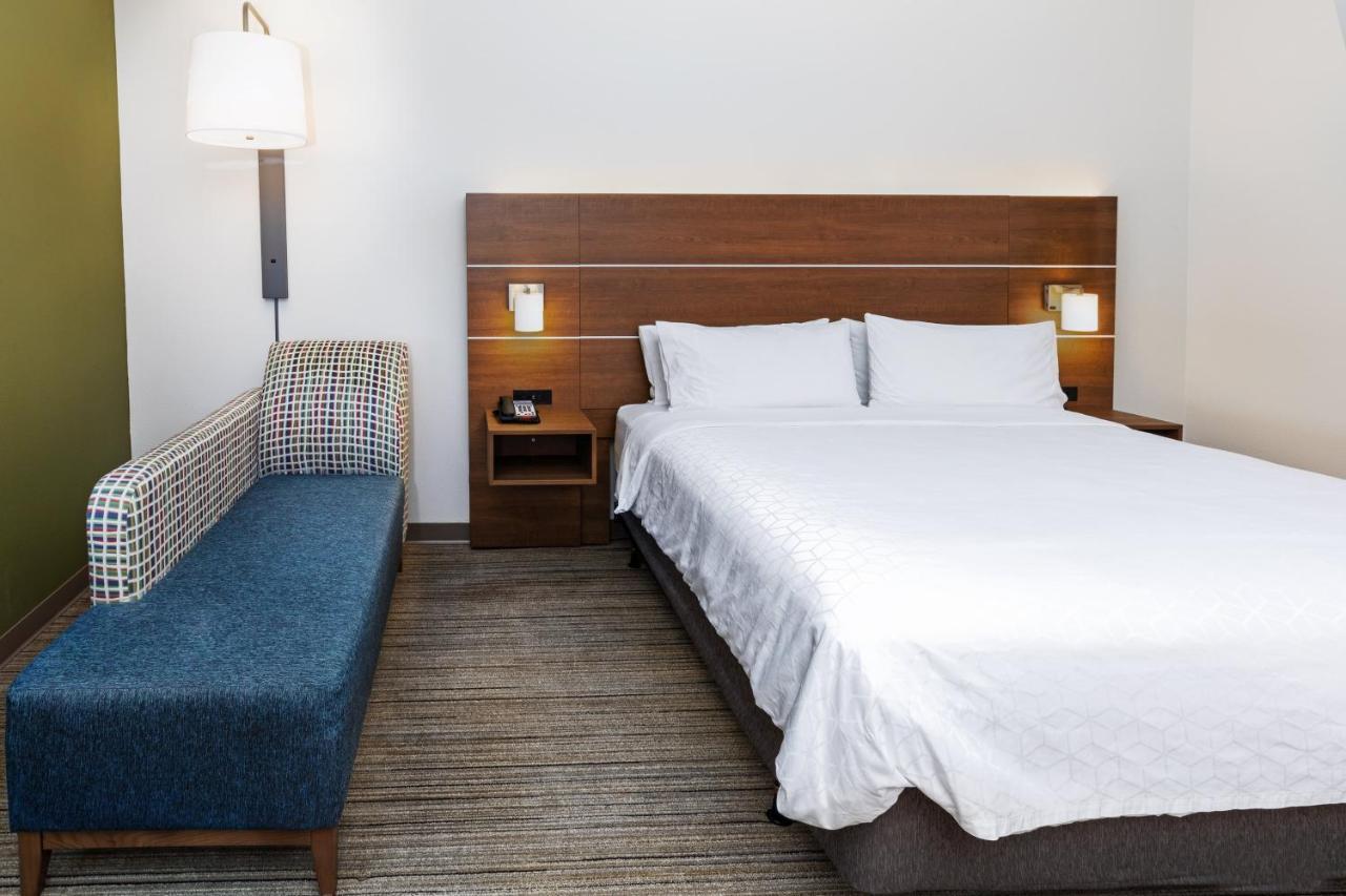 Holiday Inn Express & Suites - Stafford Nw - Sugar Land By Ihg Esterno foto