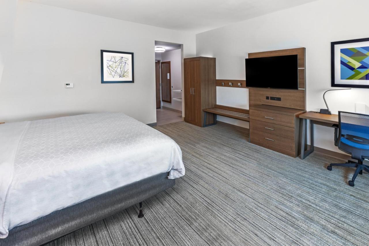 Holiday Inn Express & Suites - Stafford Nw - Sugar Land By Ihg Esterno foto