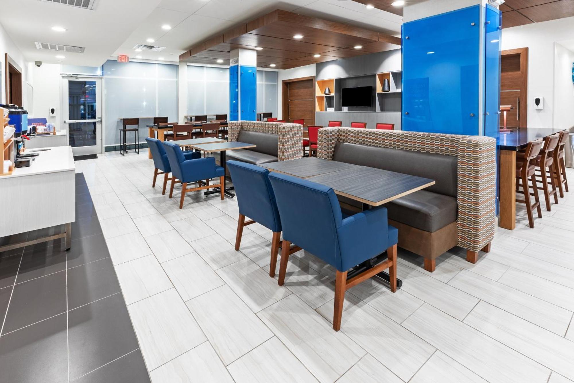 Holiday Inn Express & Suites - Stafford Nw - Sugar Land By Ihg Esterno foto