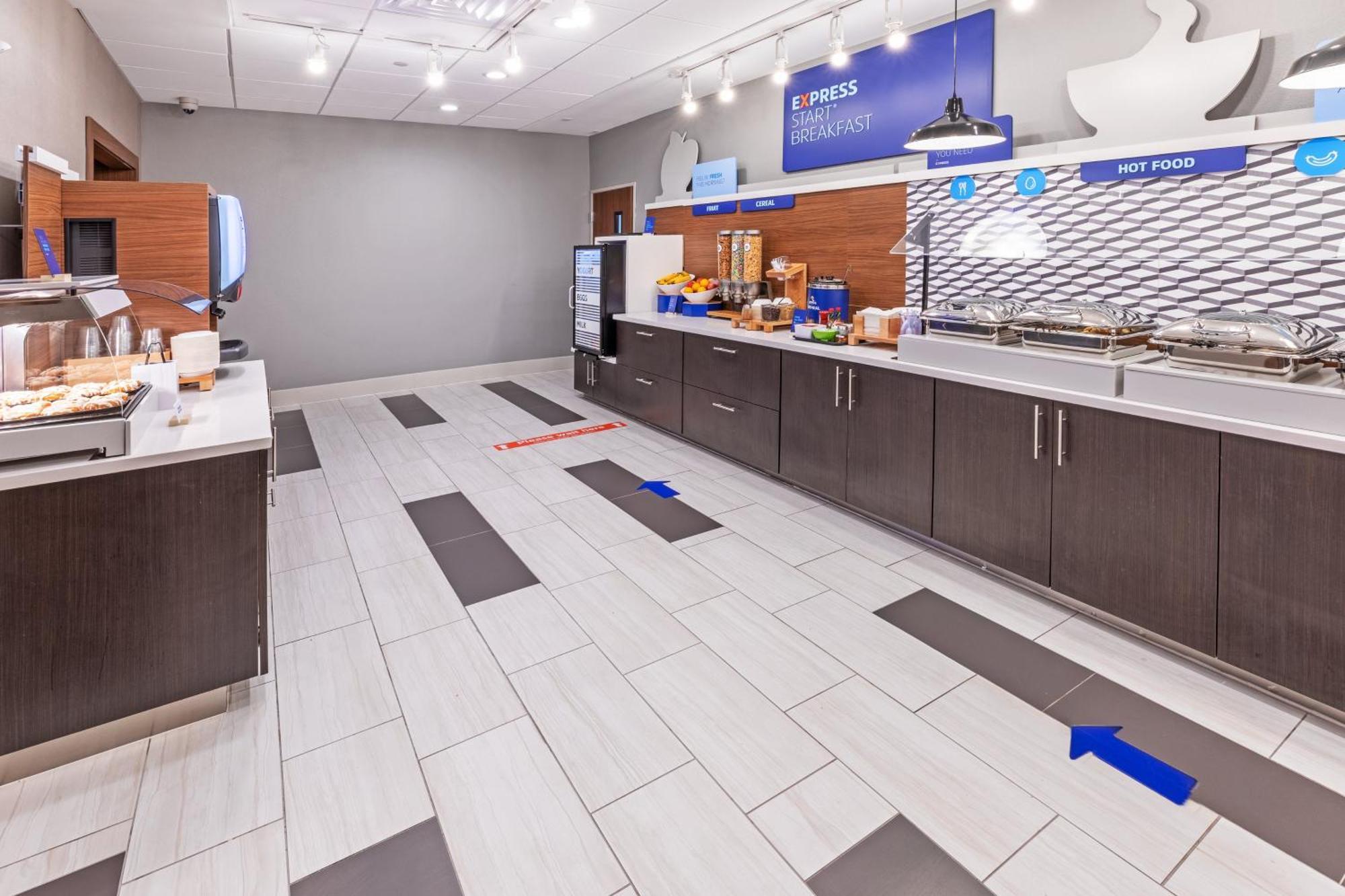 Holiday Inn Express & Suites - Stafford Nw - Sugar Land By Ihg Esterno foto